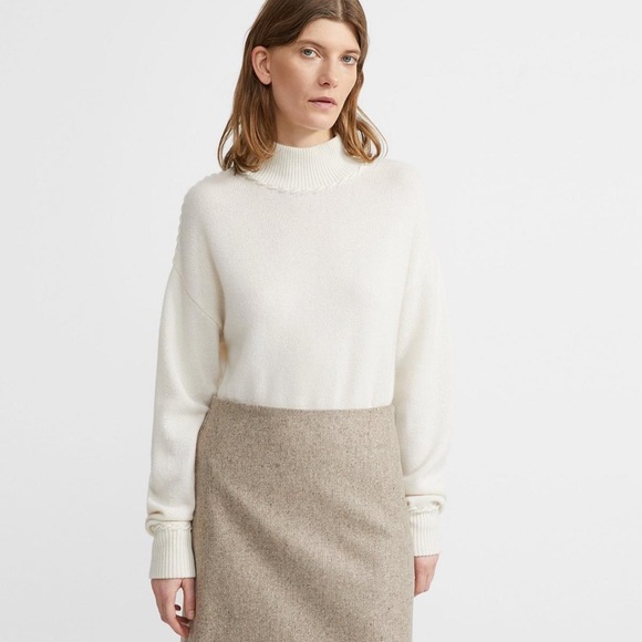 Theory Sweaters | Theory Whipstitch Cashmere Turtleneck Sweater | Color: White | Size: M | Flore66's Closet